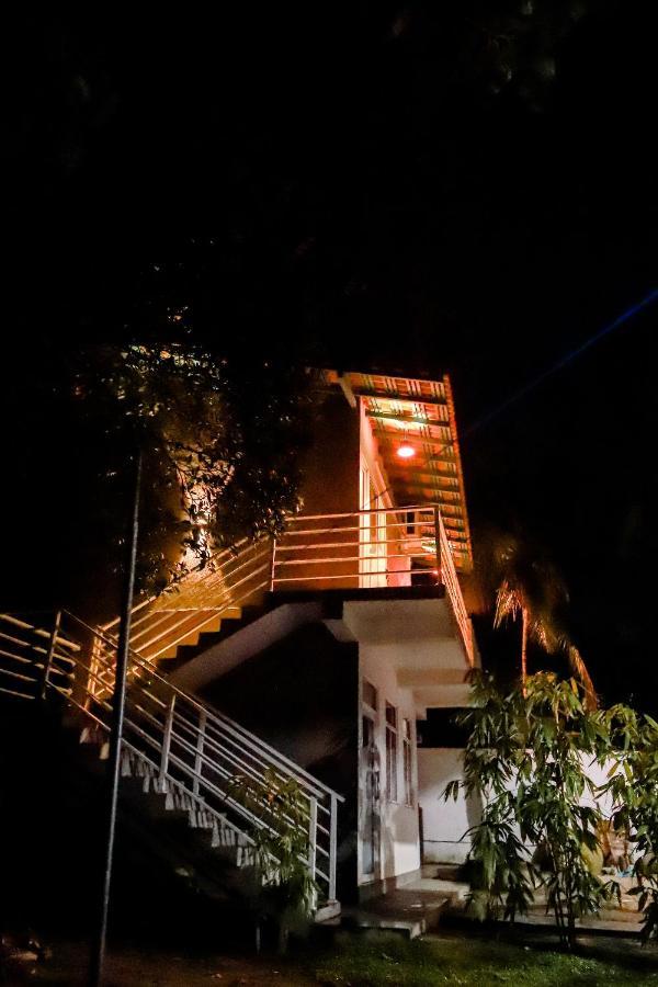 Stairway Way To Heaven Apartment Ambalangoda  Exterior foto